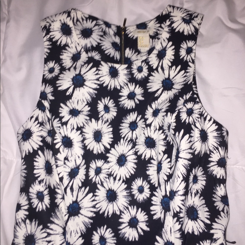 Floral dress - Picture 1 of 2